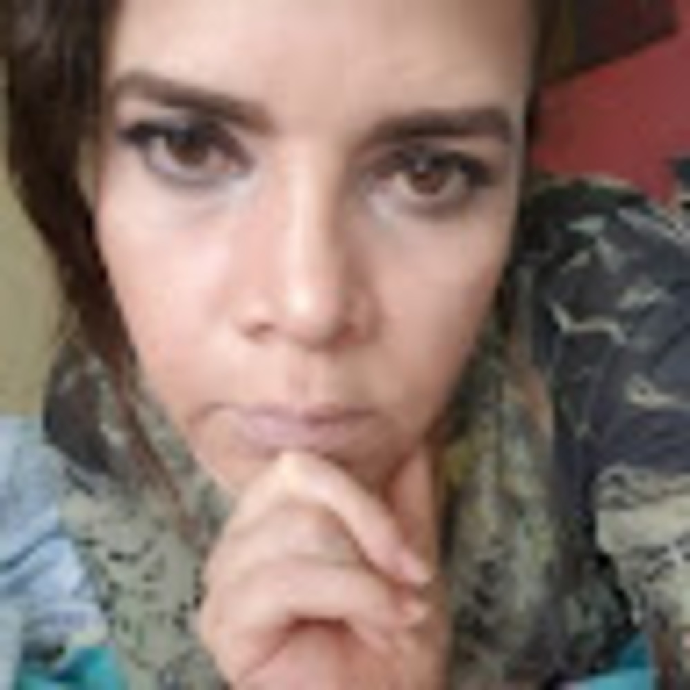 Meet your Posher, Liliam